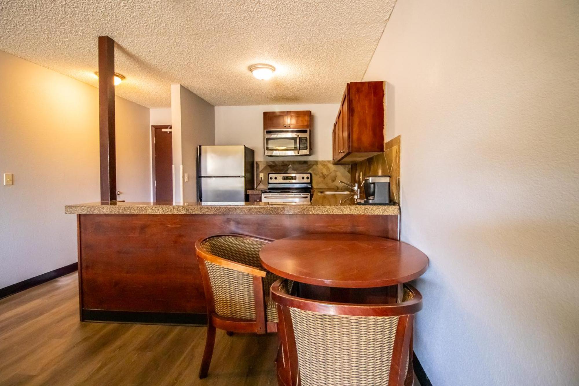 Red Lion Inn & Suites Βανκούβερ Εξωτερικό φωτογραφία