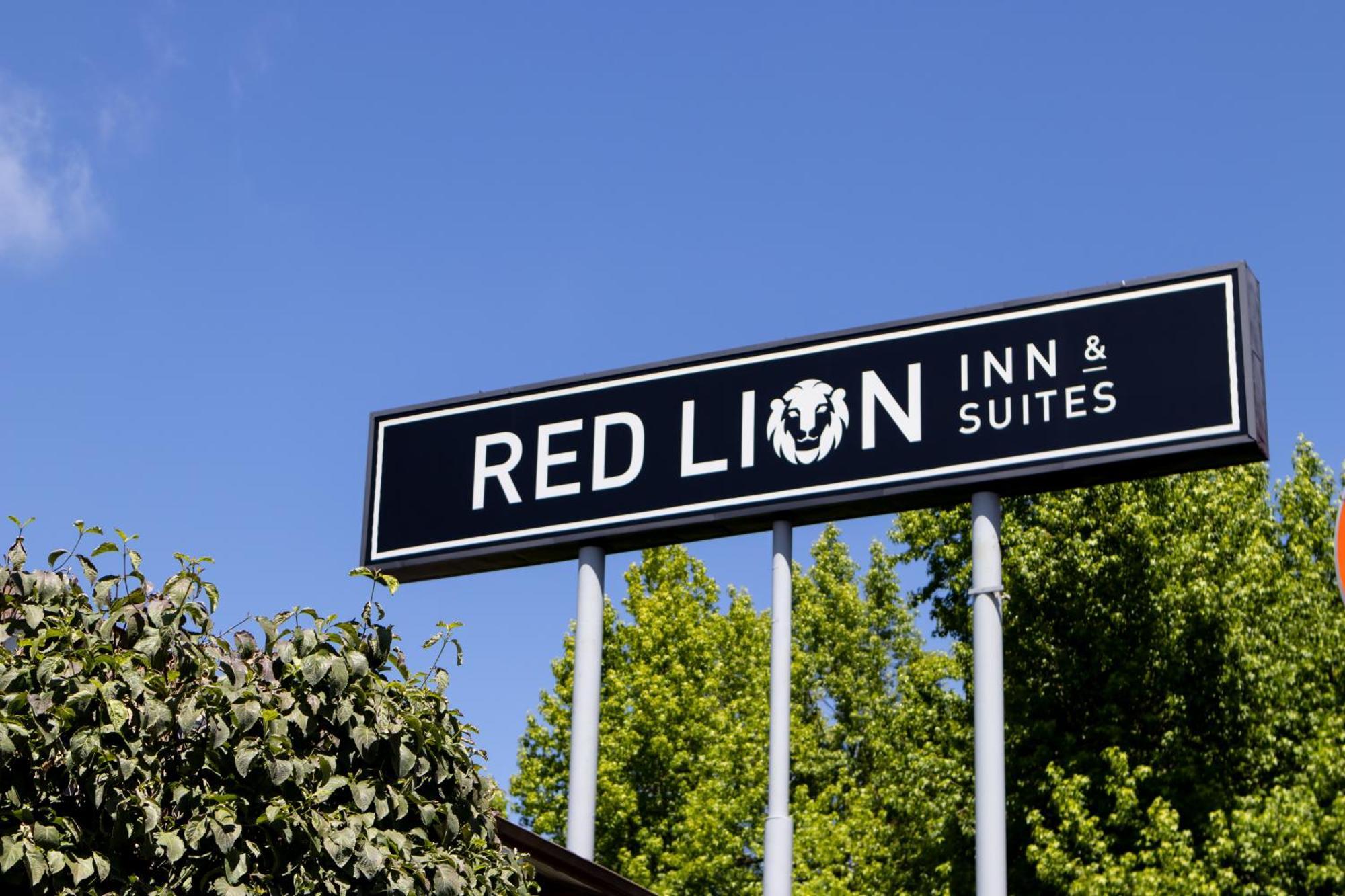 Red Lion Inn & Suites Βανκούβερ Εξωτερικό φωτογραφία
