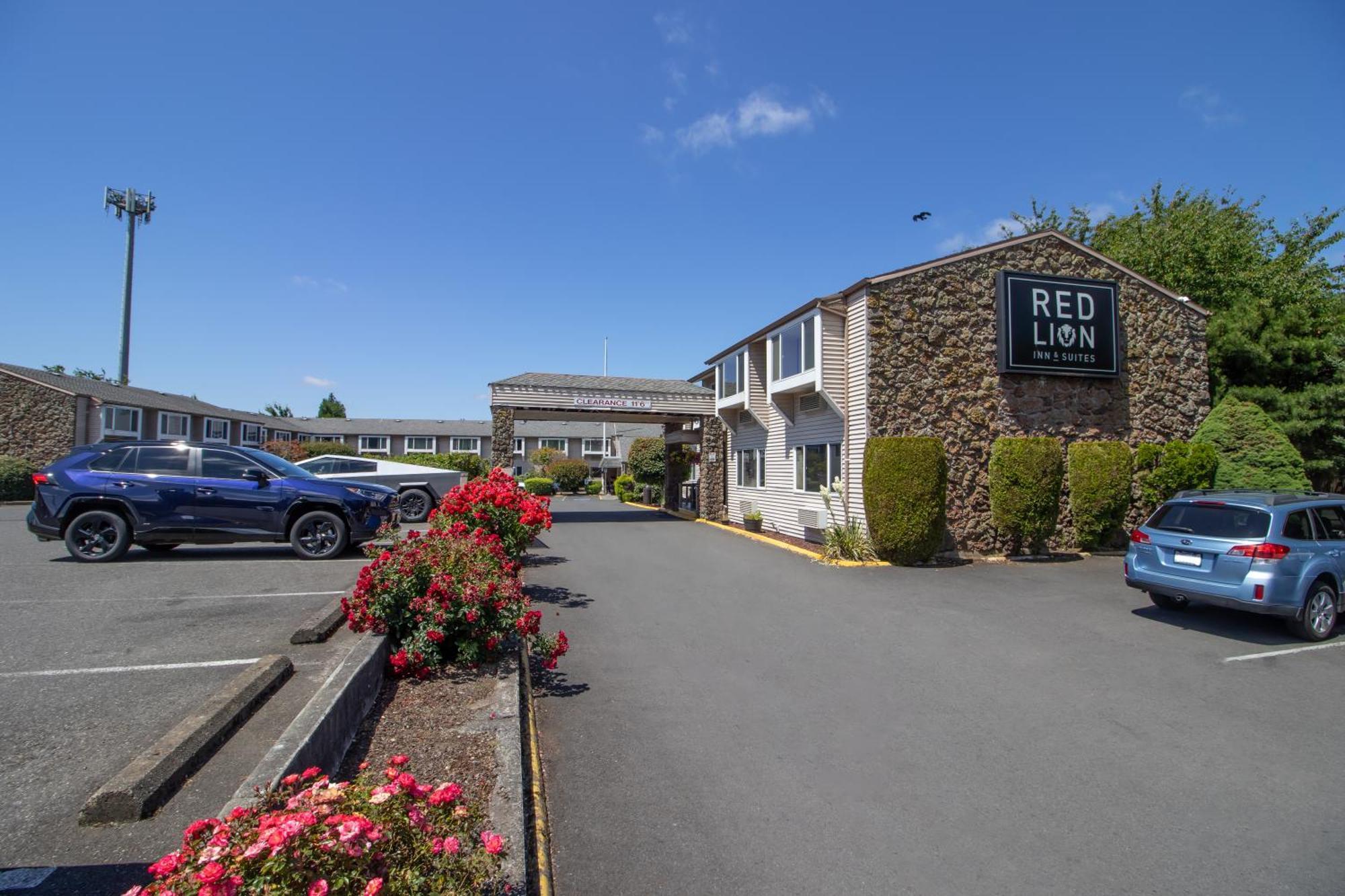 Red Lion Inn & Suites Βανκούβερ Εξωτερικό φωτογραφία